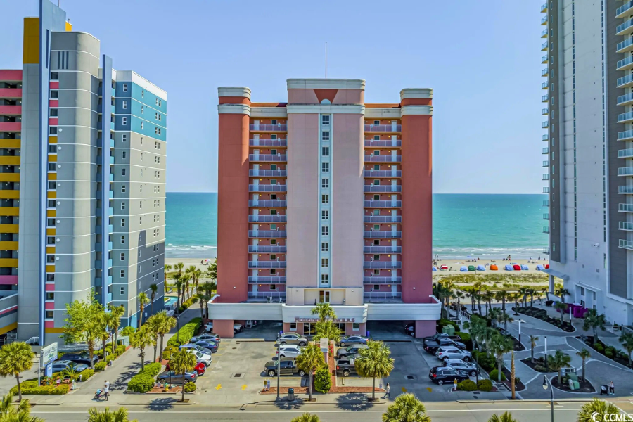 roxanne towers